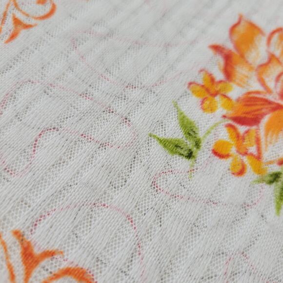 Vintage Red & Orange Floral Grid White Lace Tablecloth, 61x77 - Picture 5 of 5